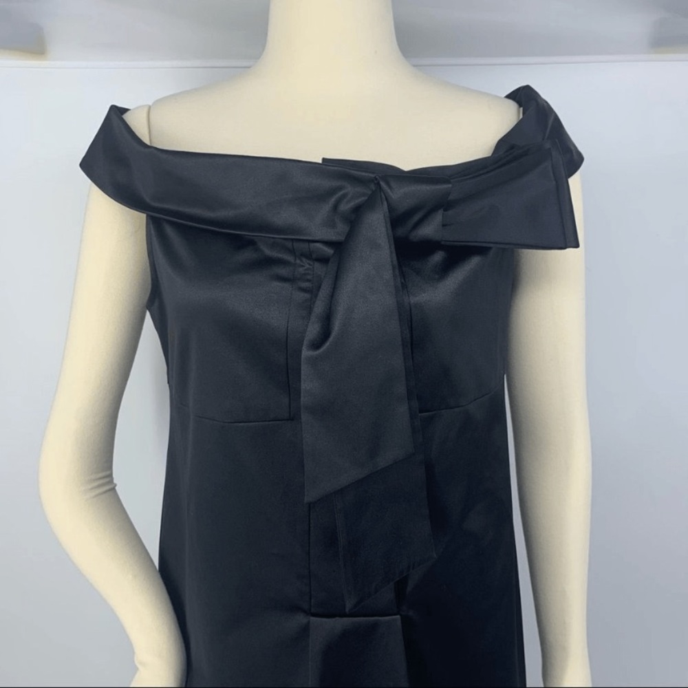 Diane von Furstenberg Pia off the shoulder cocktail dress, size 10
